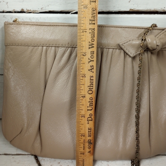 Ande Vintage Leather Evening Bag/Purse w Chain Strap. Leather Minimalist Clutch - Picture 9 of 12